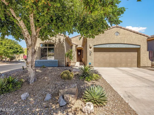 7836 W Orpine Ct, Tucson, AZ 85743