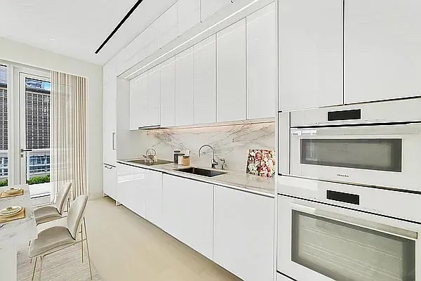 Rented by Compass | media 11