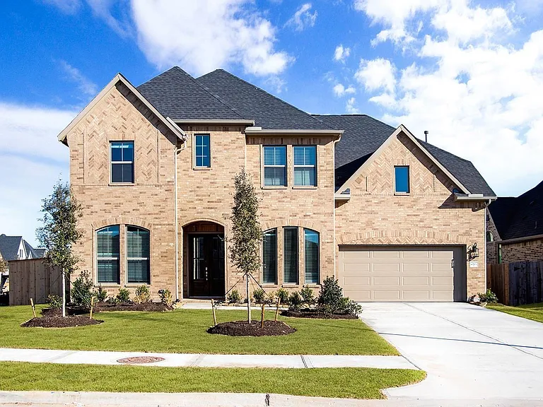 2107 Partridgeberry Ln — Photo 2