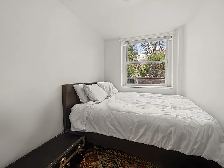 57 Middagh St #1 — Photo 6