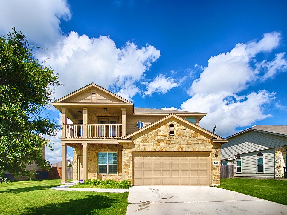1st image of 2220 Hazelwood