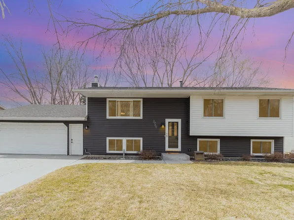 2740 Granite Ave N, Oakdale, MN 55128