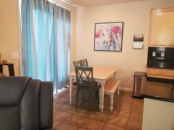 4th image of 1001 Portofino Ave