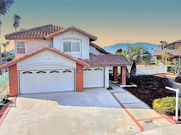 17474 Crestlake Ln, Riverside, CA 92503