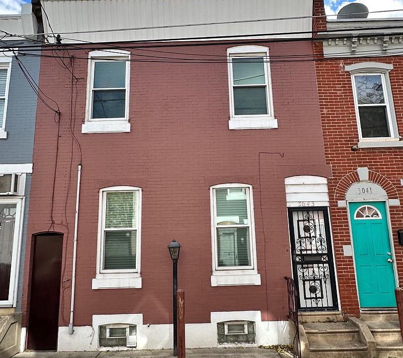 1st image of 3043 Coral St