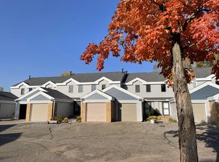 3080 Shields Dr APT 103, Eagan, MN 55121