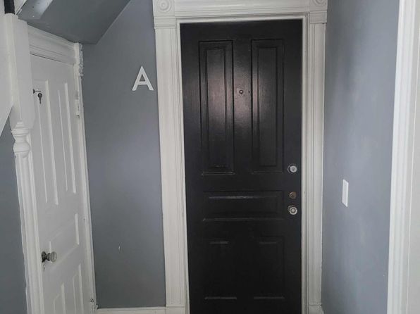 127 Paddock Ave SE #2