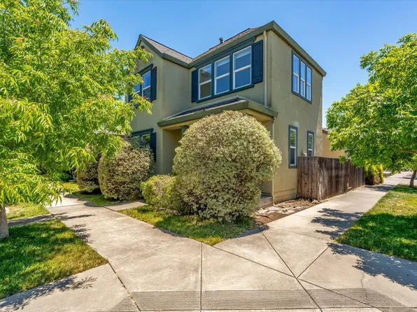 2490 Van Patter Drive, Santa Rosa, CA 95403