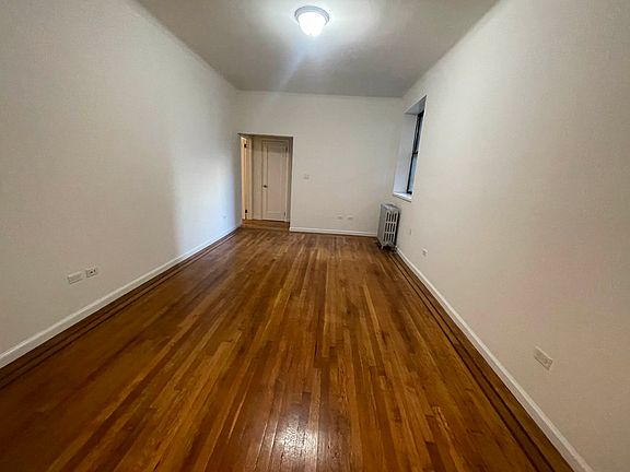 5th image of 31-21 29th St #1