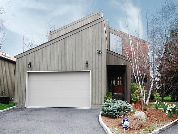 Sunny &amp;amp; Bright Contemporary