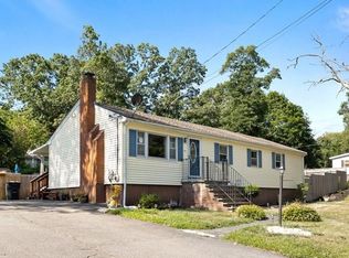 45 Woodlawn Rd, Randolph, MA 02368