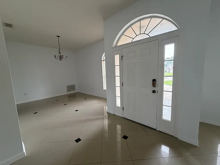 6759 Krenson Oaks Cir — Photo 5