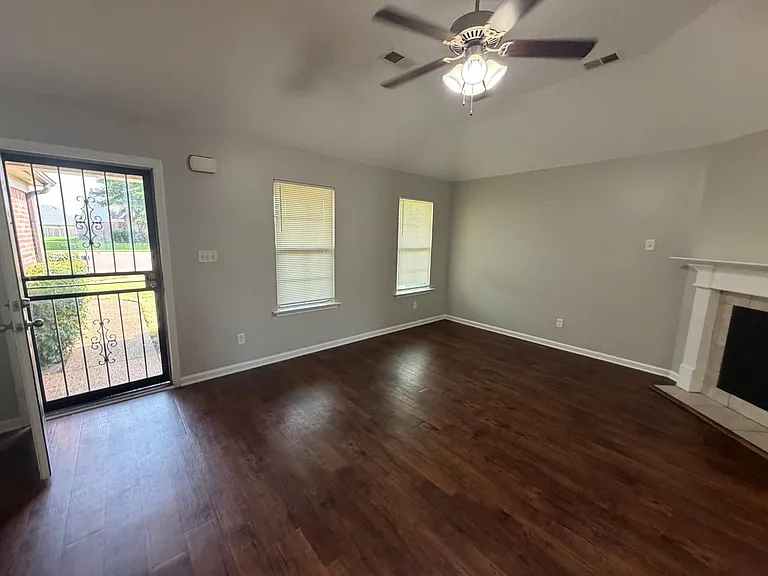 5448 Mallard Park Blvd — Photo 6