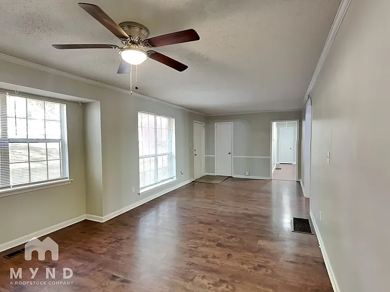 1118 Arrowhead Trl — Photo 7