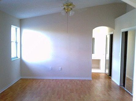 4th image of 4545 SW 152nd Ave