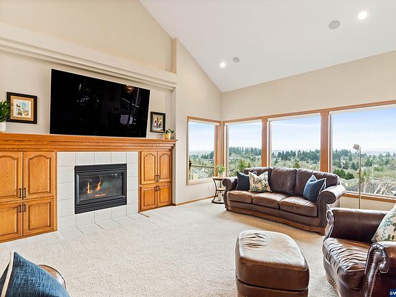 5th image of 1626 Snowbird Dr NW