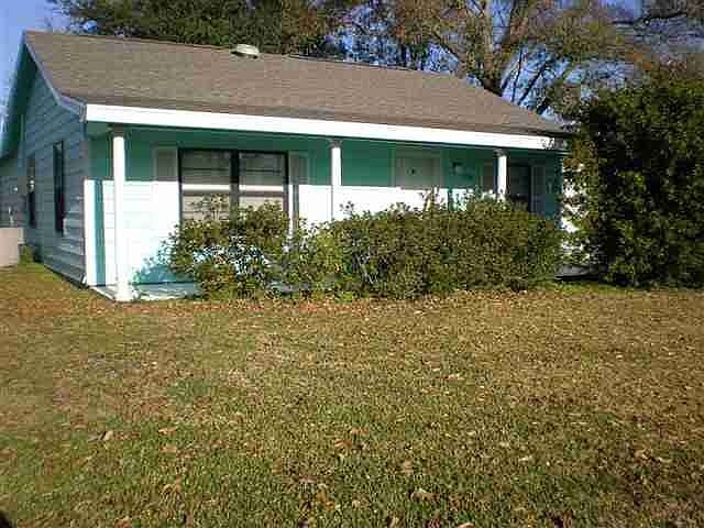 1st image of 2246 8th St