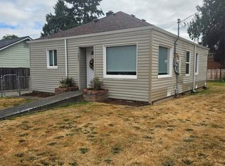 1720 Snyder Ave, Bremerton, WA 98312