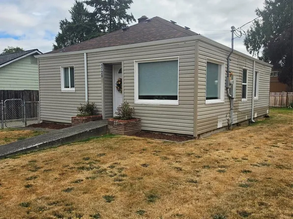 1720 Snyder Avenue, Bremerton, WA 98312