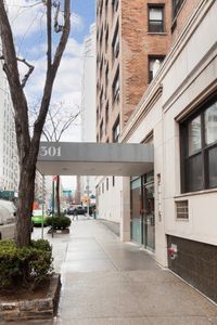 1202 2nd Ave #6J, New York, NY, 10065