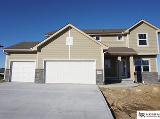 13802 S 50th St, Bellevue, NE 68133