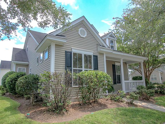 4th image of 46 Regency Oaks Dr