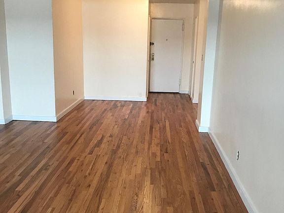 2nd image of 678 Warburton Ave APT 5A