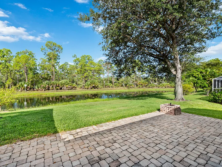 5257 Whitten Dr — Photo 15