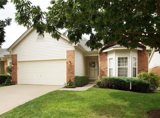 1339 Kensington Way Dr, Ballwin, MO 63011