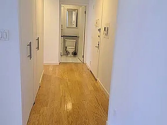 4th image of 173 Grand St #2C