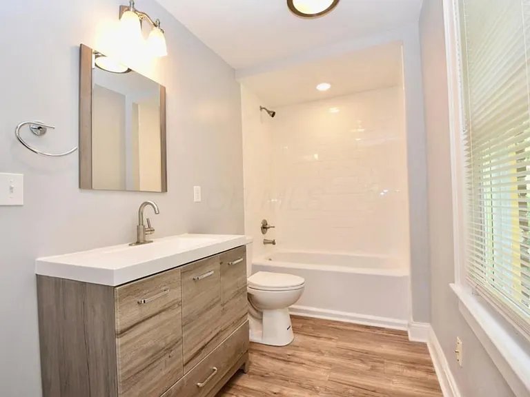 1167 Linwood Ave — Photo 17