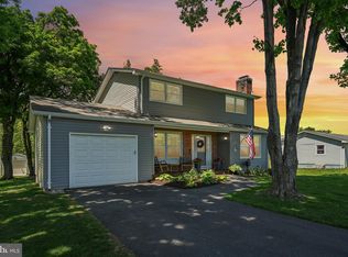 1210 Random Ridge Rd, Westminster, MD 21157