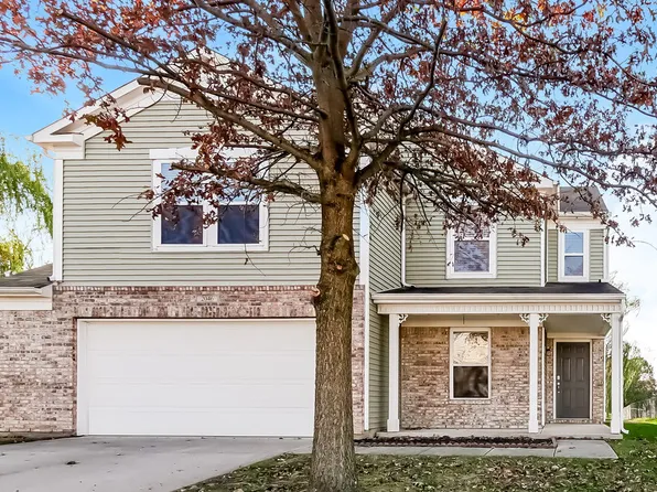 2046 Morning Light Ln, Greenwood, IN 46143