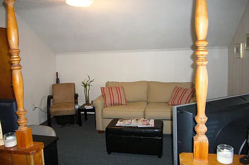 202 Columbus Ave #2 Photo 1