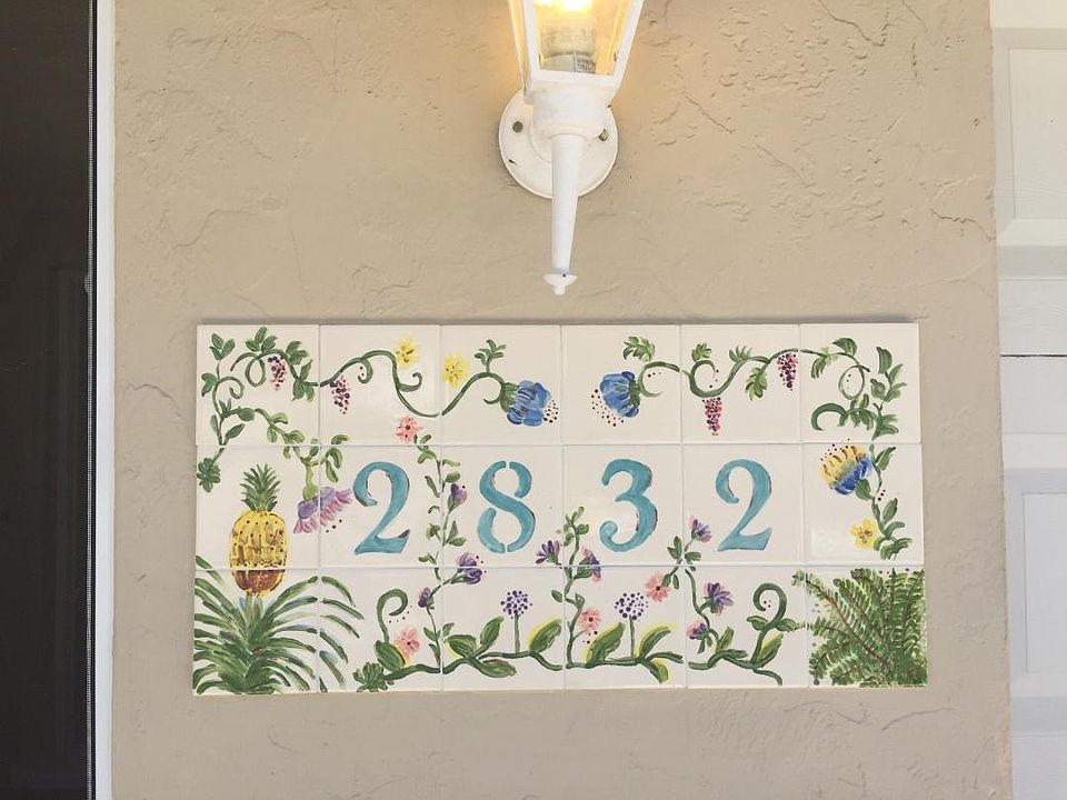 Even your house numbers are unique and artistic!