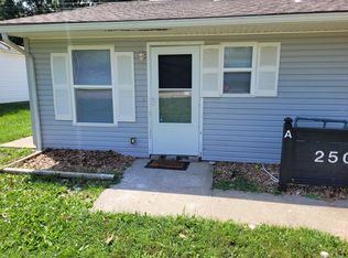 2509 NW Chipman Rd #A, Lees Summit, MO 64081
