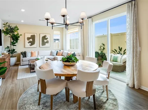 1704 Phantom Ln, Rialto, CA 92376