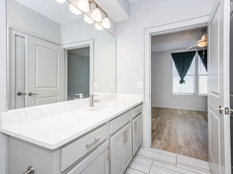 2501 Bienville Blvd #424 — Photo 37