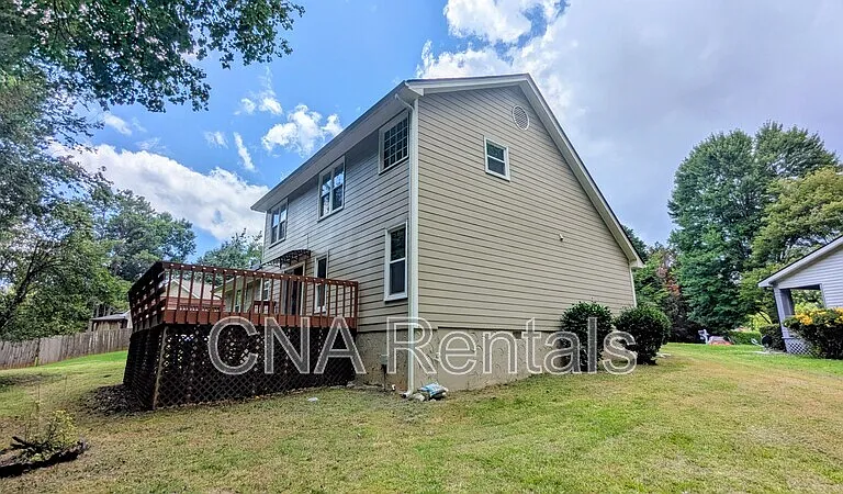 4635 Hampton Square Dr — Photo 29