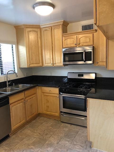 1st image of 14305 Magnolia Blvd #14307