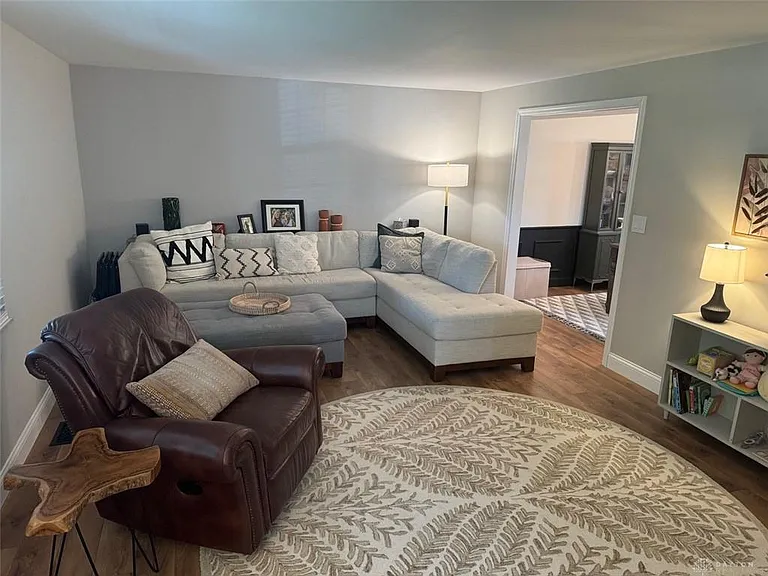 2165 Oak Tree Dr E — Photo 10