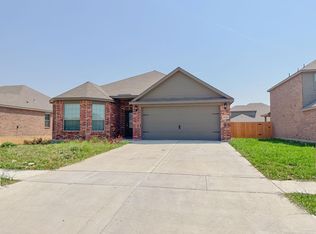 1004 Tumbleweed Trl, Crowley, TX 76036