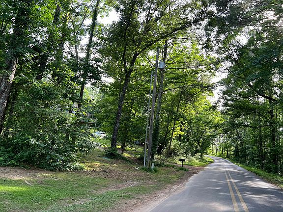 4th image of 316 Big Springs Rd SE