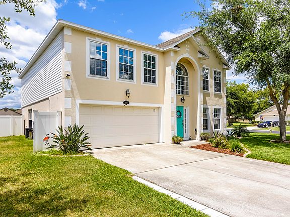 3rd image of 2210 Savannah Blvd