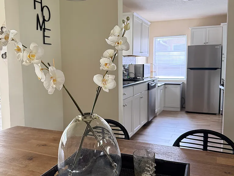 205 Driftwood Dr W — Photo 20