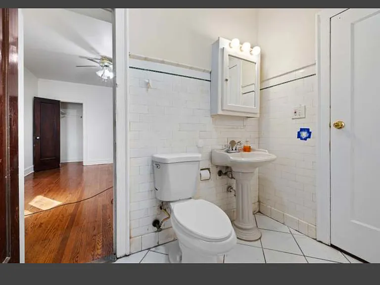 6935 S Sangamon St — Photo 1
