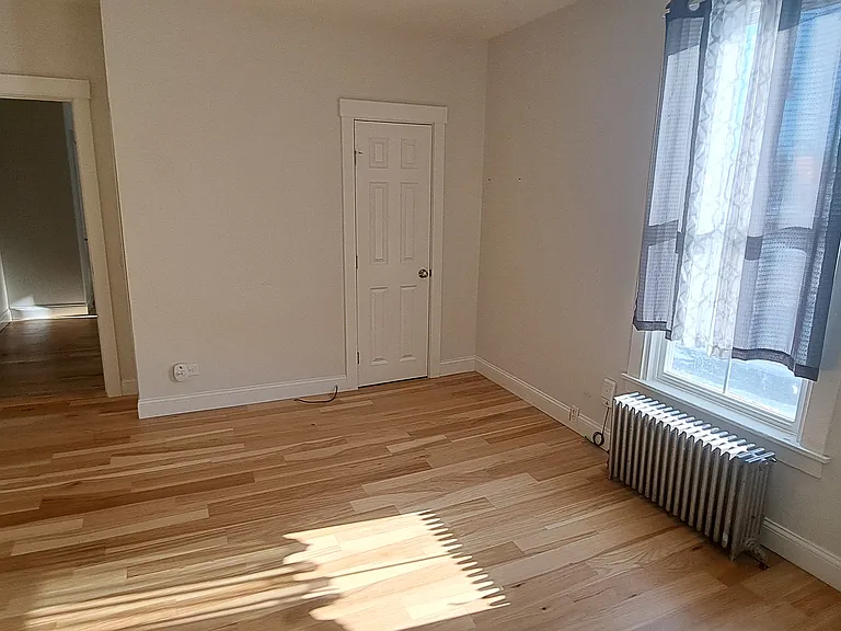 360 Elm St #1 — Photo 11
