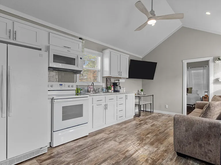 10801 Harvestwood Dr #A — Photo 11