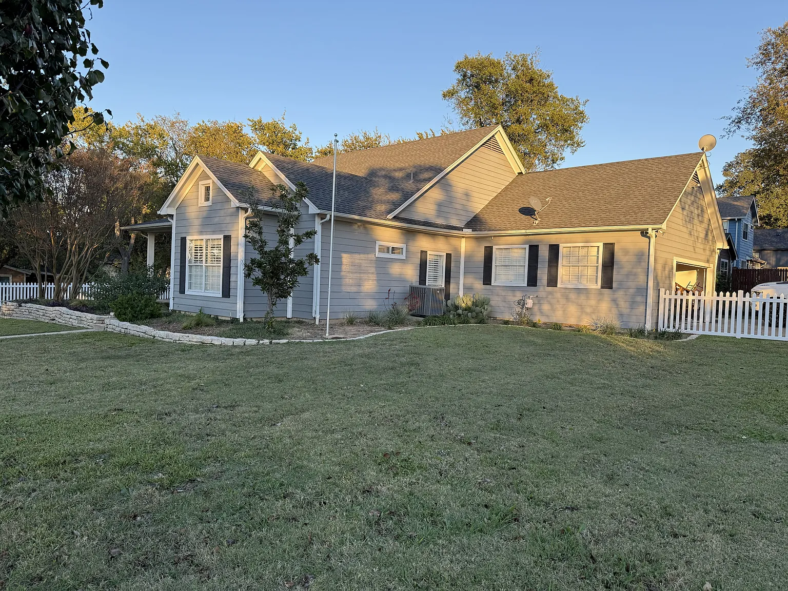 3 bed, 1674 sqft, $3,250 — Photo 3