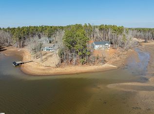 76 E Commodore Dr, Cross Hill, SC 29332